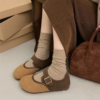 Retro Patchwork Kadın Ayakkabı Yuvarlak Ayak Çok Yönlü Elbise düz ayakkabı Yumuşak Taban Sığ Rahat ayakkabı Süet Bayanlar Mary Janes Loafer'lar
