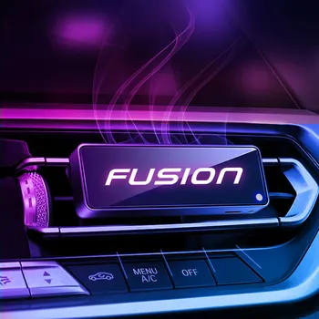 Araba hava çıkış aromaterapi parfüm parlayan renkli LED atmosfer ışığı Ford Fusion İçin logo ile araba aksesuarları