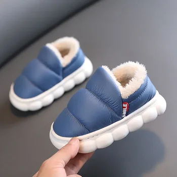 Kış pamuklu ayakkabılar Çocuklar için Yeni 2024 Kalın Sıcak Peluş Ayakkabı Çocuklar kaymaz Erkek Kız Çizmeler Bebek rahat ayakkabılar Yürümeye Başlayan